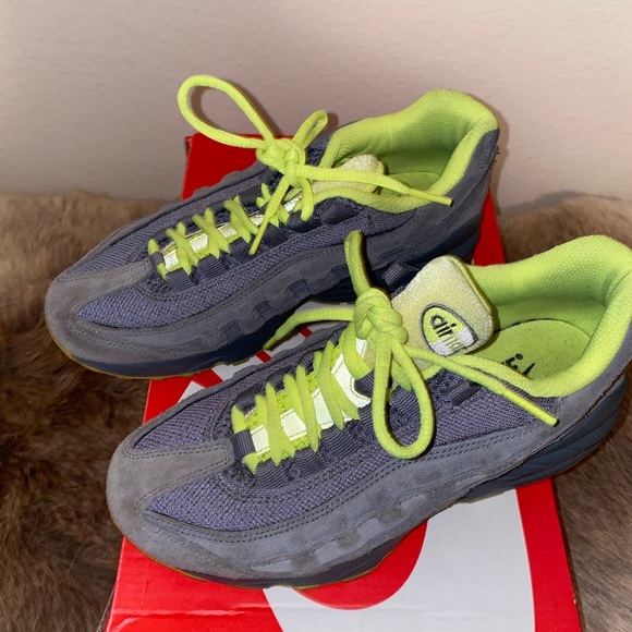 Comfy Air max sneakers - Picture 3 of 3